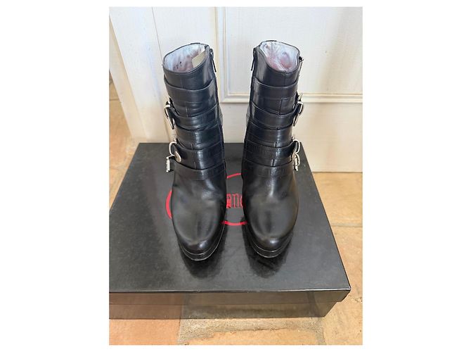 Free Lance Botas de tacón alto de cuero negro con hebillas - vista 2