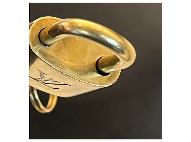 Louis Vuitton Padlock and Key Logo Metal medium D'oro - vista 3
