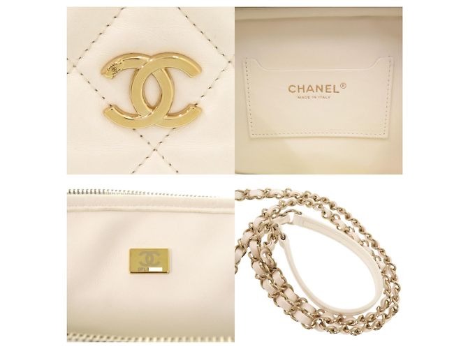 Borsa a tracolla Chanel Vanity Case Matelassé con catena Bianco - vista 7
