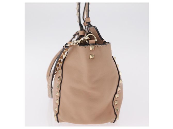 Valentino Garavani Rockstud Soft Leather Medium Beige - vista 3