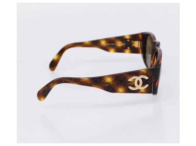 Chanel Logo CC Plastic Castaño - vista 3