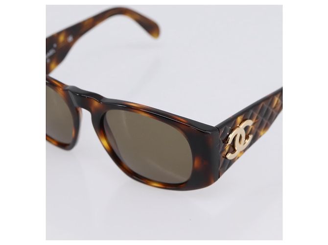 Chanel Logo CC Plastic Castaño - vista 7