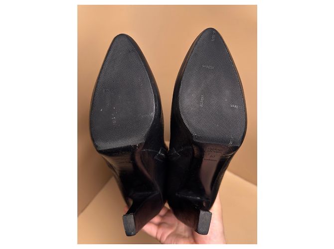 Botas altas de piel negra Prada Talla 40 Negro - vista 10
