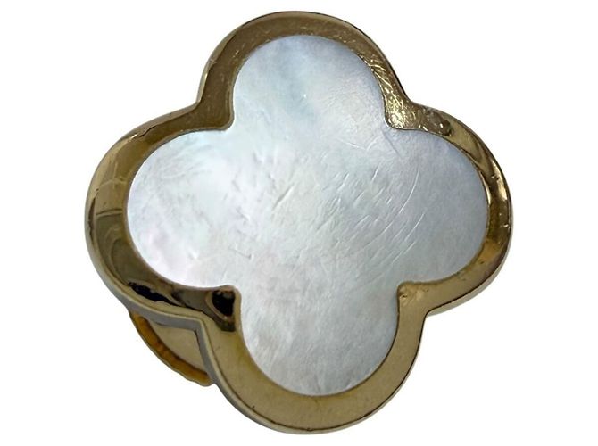 Boucles d'oreilles Van Cleef & Arpels Women's Pure Alhambra - vue 5