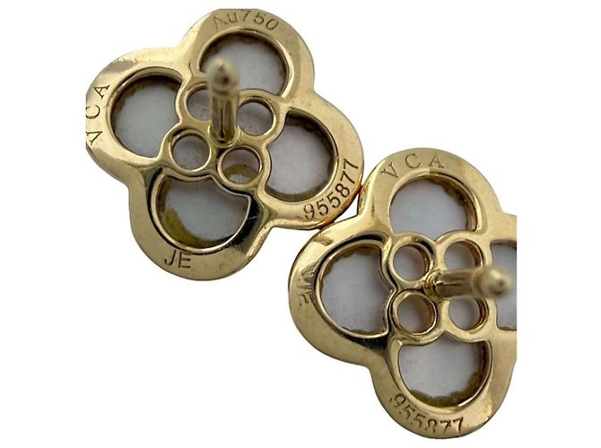 Boucles d'oreilles Van Cleef & Arpels Women's Pure Alhambra - vue 8