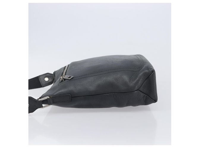 Louis Vuitton Shawnee Pochette Utah Leather Marrone - vista 4