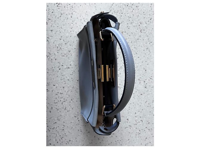 Fendi Peekaboo MM Handtasche aus grauem Leder - Ansicht 7
