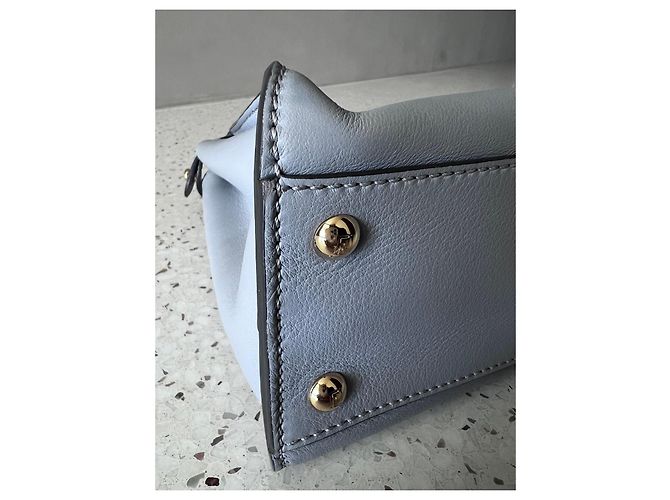 Fendi Peekaboo MM Handtasche aus grauem Leder - Ansicht 8