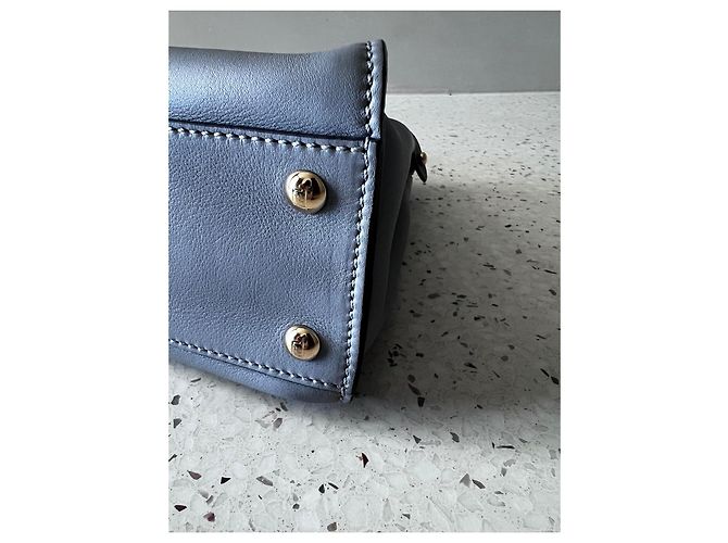 Fendi Peekaboo MM Handtasche aus grauem Leder - Ansicht 9