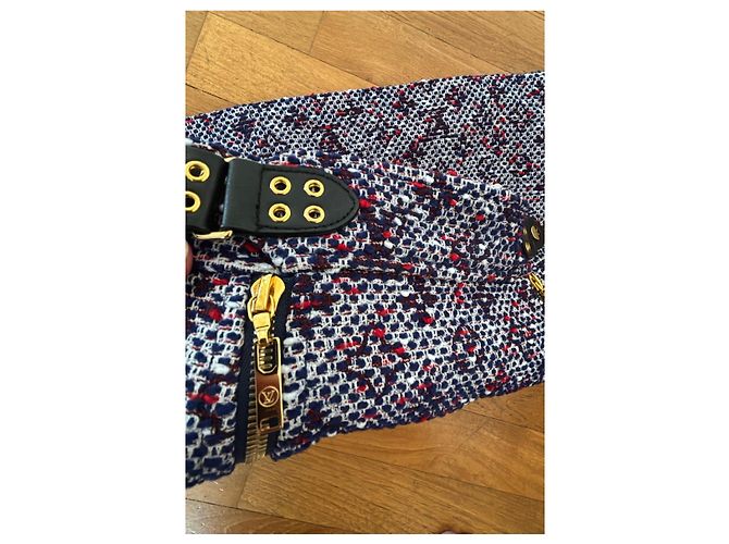 Louis Vuitton Tweed mini skirt with monogram pattern Red Blue Multiple colors - view 4