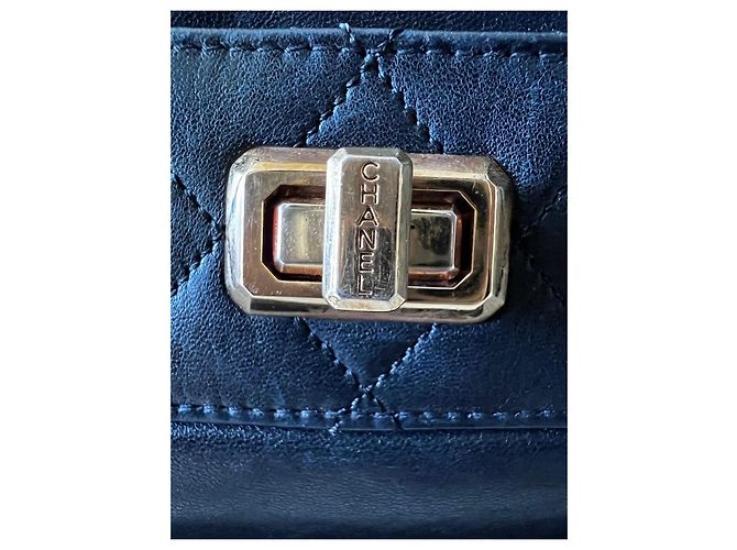 Mademoiselle Borsa a tracolla Chanel in pelle matelassé nera Nero - vista 12