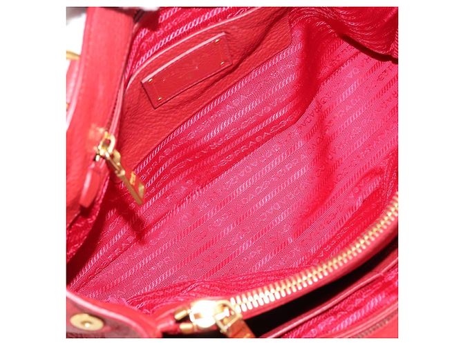 Borsa a mano PRADA in pelle 2way Rossa Oro Auth 209282A Rosso D'oro - vista 19