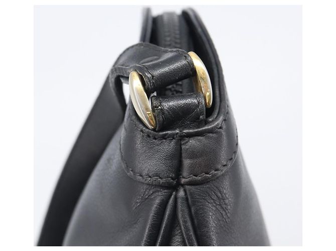 Céline Borsa a tracolla CELINE Macadam Pelle Nero Tono Oro Auth 207920A - vista 15