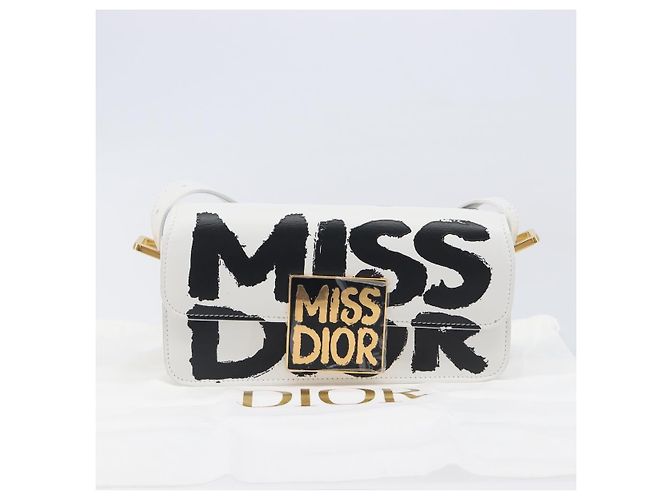Borsa a tracolla Christian Dior Miss Dior in pelle Bianco Oro Auth ka6568SAM - vista 26