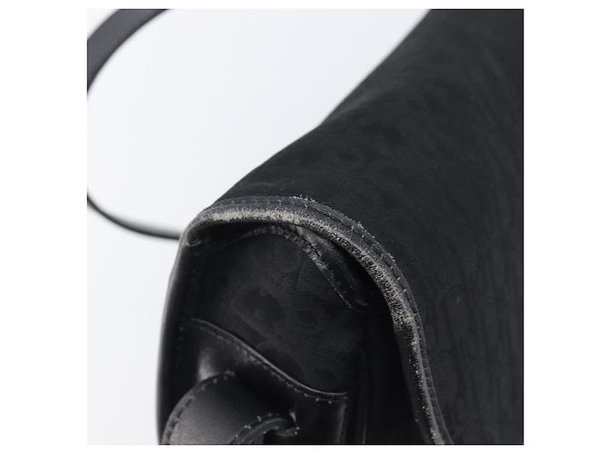 Bolsa de Ombro Christian Dior Trotter Canvas Preta Tom Dourado Auth 208865 - vista 18