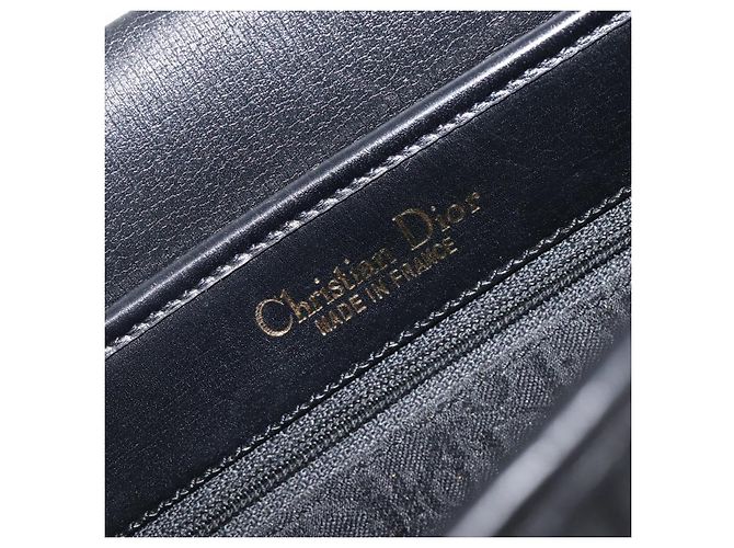 Bolsa de Ombro Christian Dior Trotter Canvas Preta Tom Dourado Auth 208865 - vista 20