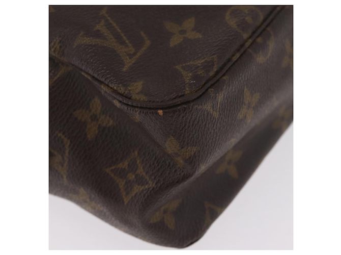 LOUIS VUITTON Monogram Trousse Toilette 28 Clutch Bag M47522 LV Auth BA16372 Monogramma - vista 9