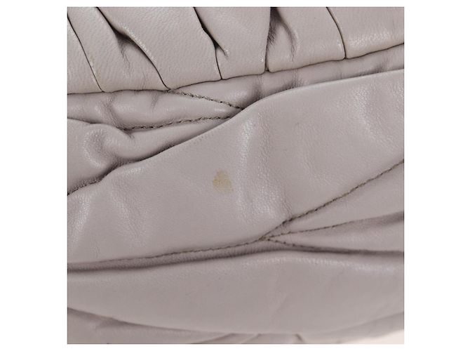 Borsa a mano Miu Miu Matelassé in pelle 2way Grigio Oro Auth 167690M Marrone D'oro - vista 14