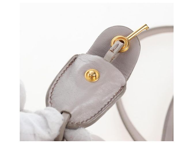 Borsa a mano Miu Miu Matelassé in pelle 2way Grigio Oro Auth 167690M Marrone D'oro - vista 20