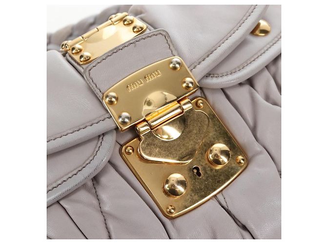 Borsa a mano Miu Miu Matelassé in pelle 2way Grigio Oro Auth 167690M Marrone D'oro - vista 21