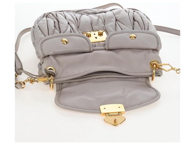 Borsa a mano Miu Miu Matelassé in pelle 2way Grigio Oro Auth 167690M Marrone D'oro - vista 22
