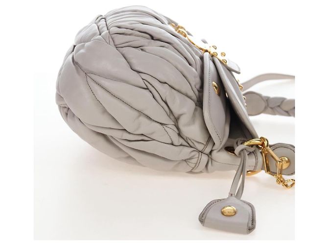 Borsa a mano Miu Miu Matelassé in pelle 2way Grigio Oro Auth 167690M Marrone D'oro - vista 5