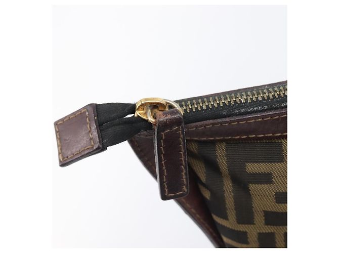Borsa a pochette FENDI Zucca Canvas Marrone Tono Oro Auth 208136 - vista 14