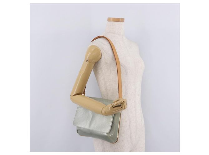LOUIS VUITTON Monogram Vernis Thompson Street Bag Gris M91008 LV Auth ep16389V - vista 24