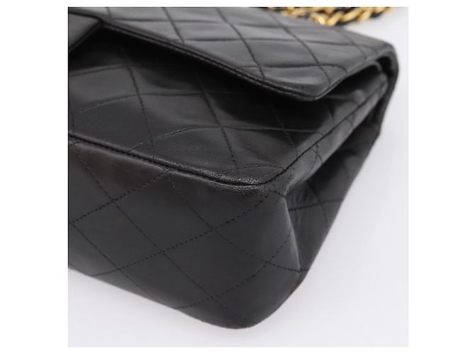 Borsa a tracolla CHANEL Chain Matelasse 25 in pelle d'agnello nera e oro CC Auth 209270V Nero D'oro - vista 11