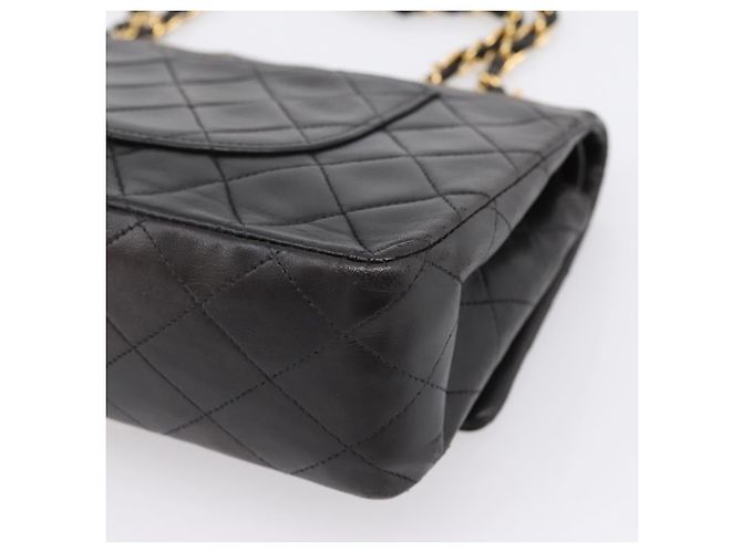 Borsa a tracolla CHANEL Chain Matelasse 25 in pelle d'agnello nera e oro CC Auth 209270V Nero D'oro - vista 13
