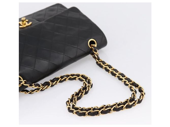 Borsa a tracolla CHANEL Chain Matelasse 25 in pelle d'agnello nera e oro CC Auth 209270V Nero D'oro - vista 8