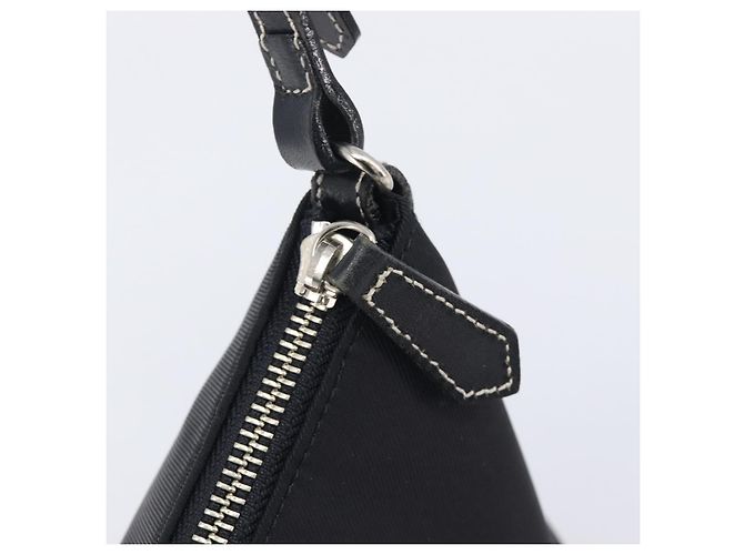 Borsa a mano BURBERRY Blue Label Nylon Nero Argento Auth hk4159 - vista 16