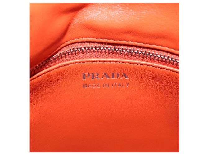 PRADA Chain Shoulder Bag Leather White Silver Auth 207574M - view 16