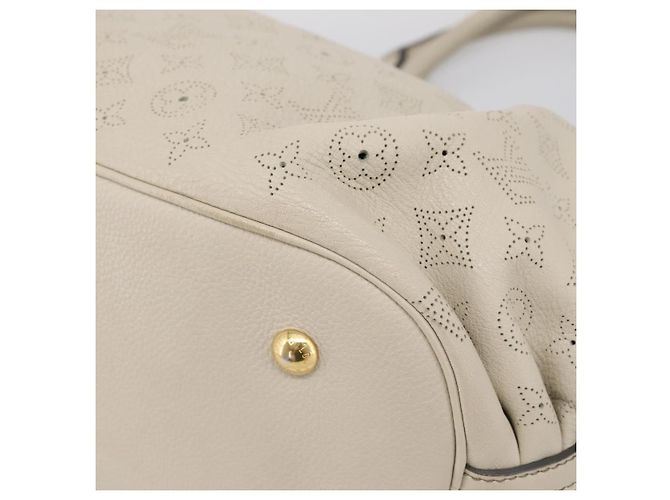 LOUIS VUITTON Monogram Punching Mahina Neo L Bag Leather M94280 LV Auth 208725V White - view 14