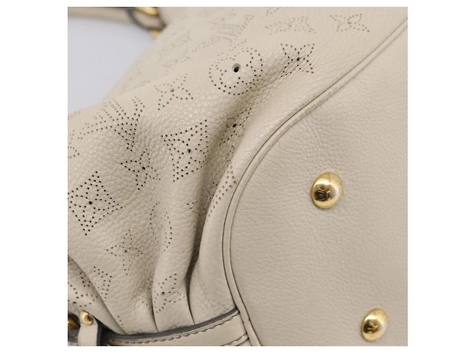 LOUIS VUITTON Monogram Punching Mahina Neo L Bag Leather M94280 LV Auth 208725V White - view 9