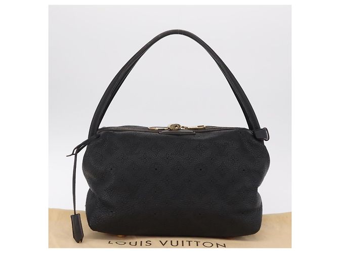 LOUIS VUITTON Borsa a tracolla Mahina Galatea PM Pelle Nera M93814 Auth am12810V Nero - vista 29