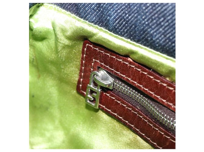 Borsa a tracolla FENDI Mamma Baguette Denim Blue Silver Auth BA15869V Argento - vista 25