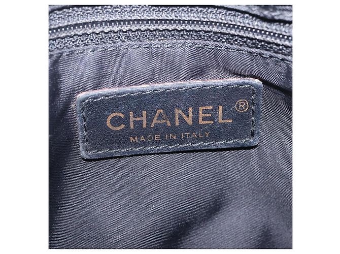 Borsa a tracolla CHANEL New Travel Line in tela nera e oro CC Auth 208770A Nero D'oro - vista 20