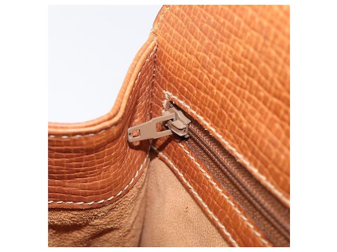 Borsa a tracolla LOEWE in pelle marrone tono oro Auth 207796A - vista 26