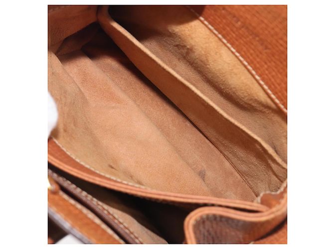 Borsa a tracolla LOEWE in pelle marrone tono oro Auth 207796A - vista 29
