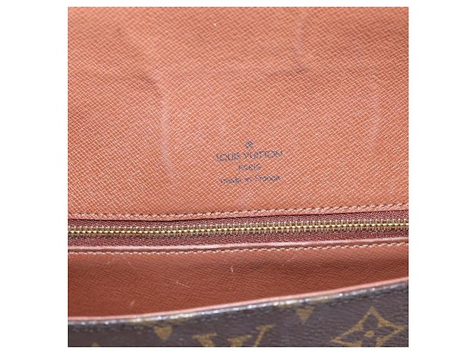 LOUIS VUITTON Monogram Saint Cloud GM Shoulder Bag M51242 LV Auth ep16400 Monogramma - vista 21