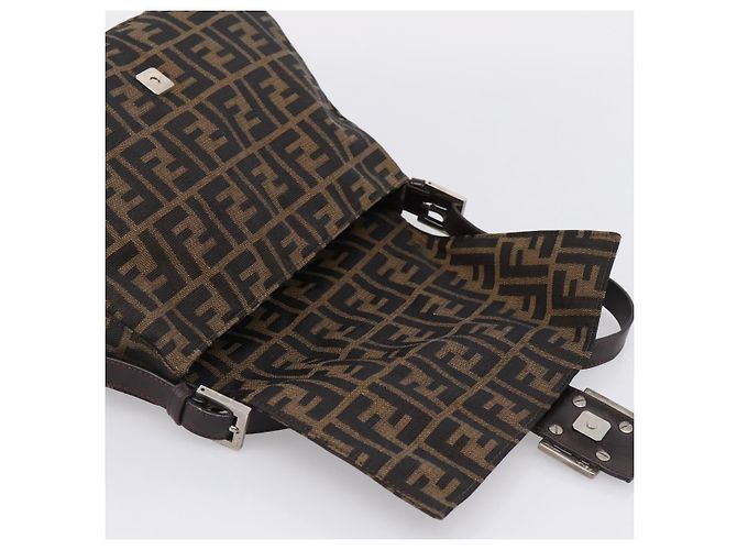 Borsa a Tracolla FENDI Zucca Canvas Mamma Baguette Marrone Argento Auth 207296A - vista 16