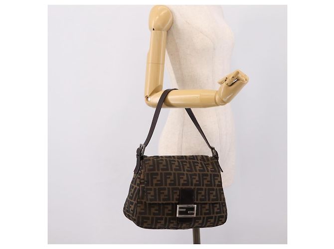 Borsa a Tracolla FENDI Zucca Canvas Mamma Baguette Marrone Argento Auth 207296A - vista 26
