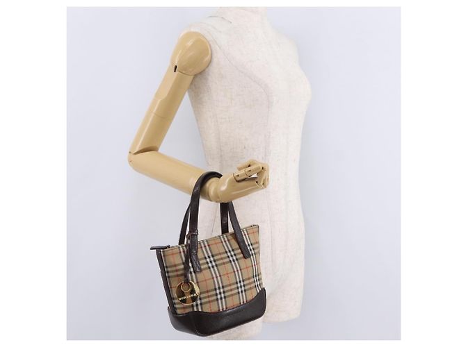 Borsa a mano BURBERRY Nova Check Canvas Beige Gold Auth 207846A D'oro - vista 22