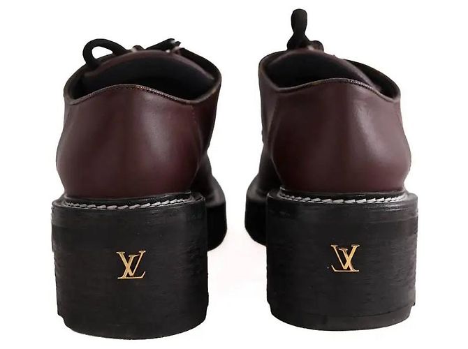 Louis Vuitton Scarpe Derby stringate basse district bordeaux Bordò - vista 2