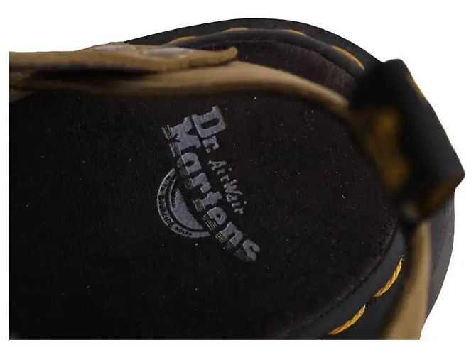 Mules Dr. Martens Kaki in Camoscio Cachi - vista 5