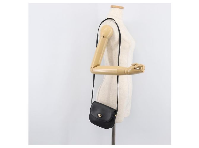 Céline Bolsa de ombro bucket CELINE Sangle em couro preto e dourado Auth ep16425 - vista 23