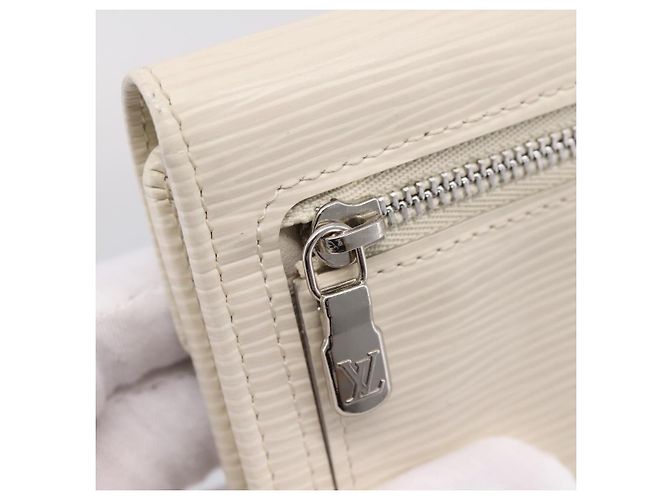 LOUIS VUITTON Epi Portefeuille Koala Wallet White M5801J LV Auth 208845V - Ansicht 17
