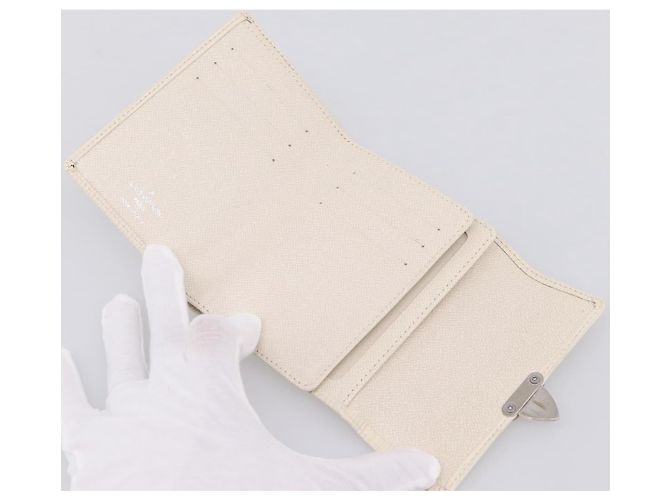LOUIS VUITTON Epi Portefeuille Koala Wallet White M5801J LV Auth 208845V - Ansicht 8