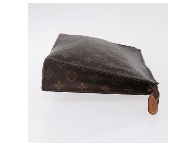 LOUIS VUITTON Monogram Poche Toilette 26 Pouch M47542 LV Auth ep16497 Monogramma - vista 3